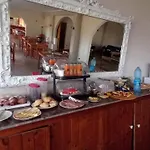 La Pagoda Aparthotel 4*