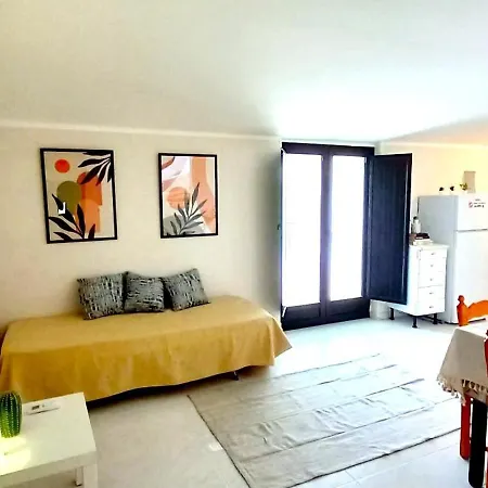 La Pagoda Aparthotel 4*
