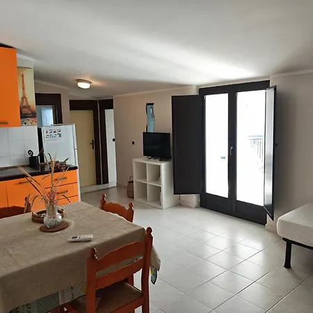 Aparthotel La Pagoda