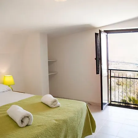 Aparthotel La Pagoda 4*