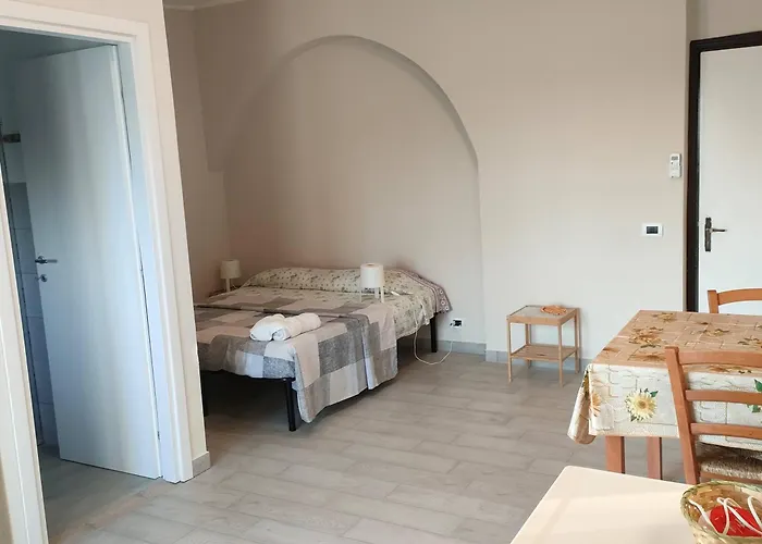 La Pagoda Aparthotel 3*