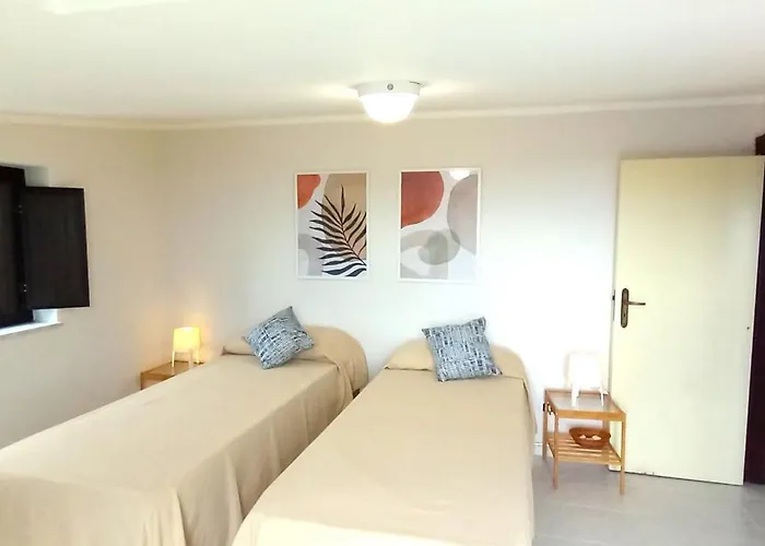 La Pagoda Aparthotel 3*